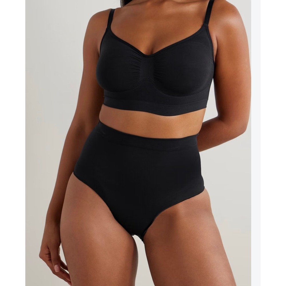 SKIMS Seamless Sculpt Mid Waist Brief Onyx Black Size Large Shapewear